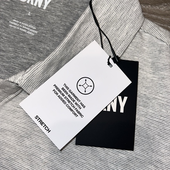 DKNY polo. Size L. NWT - Picture 2 of 5